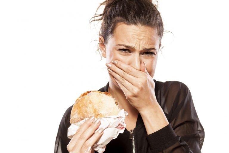 Top 5 Worst Foods and Drinks For Your Teeth and Gum Health